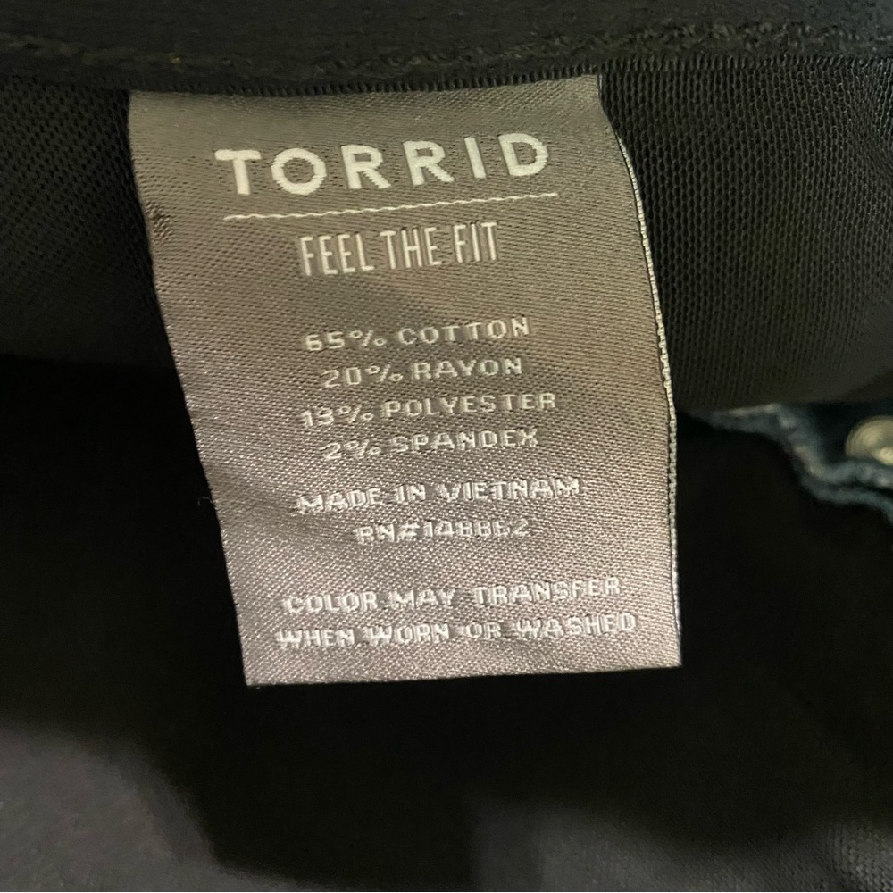 Torrid Bombshell Jeans Size 20XS Extra Short Ankle Blue High Waist Med Wash - Picture 8 of 11
